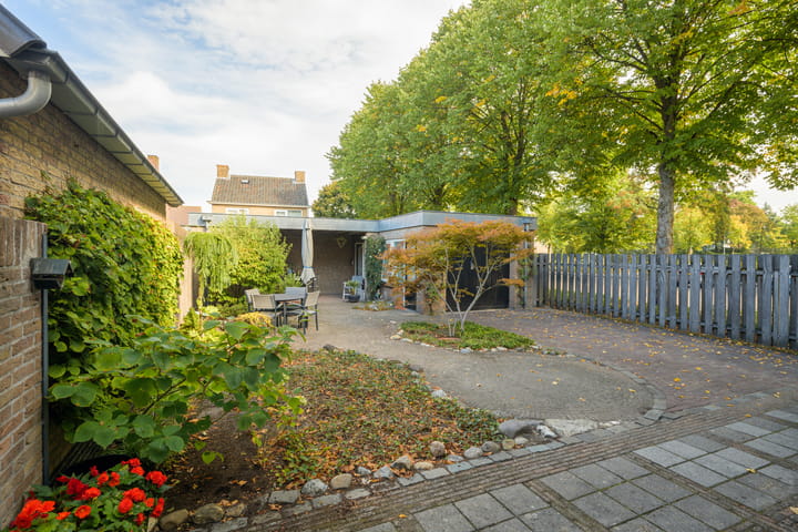 Photo 24 of Romboutsstraat 2