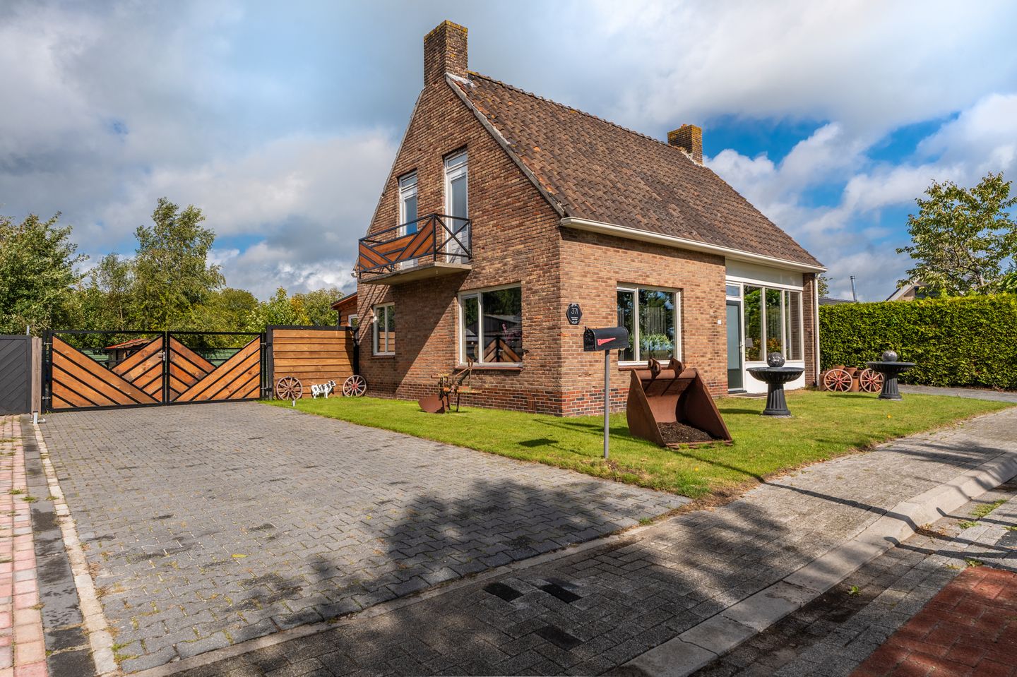 Bekijk foto 1 van Zuiderdiep 371