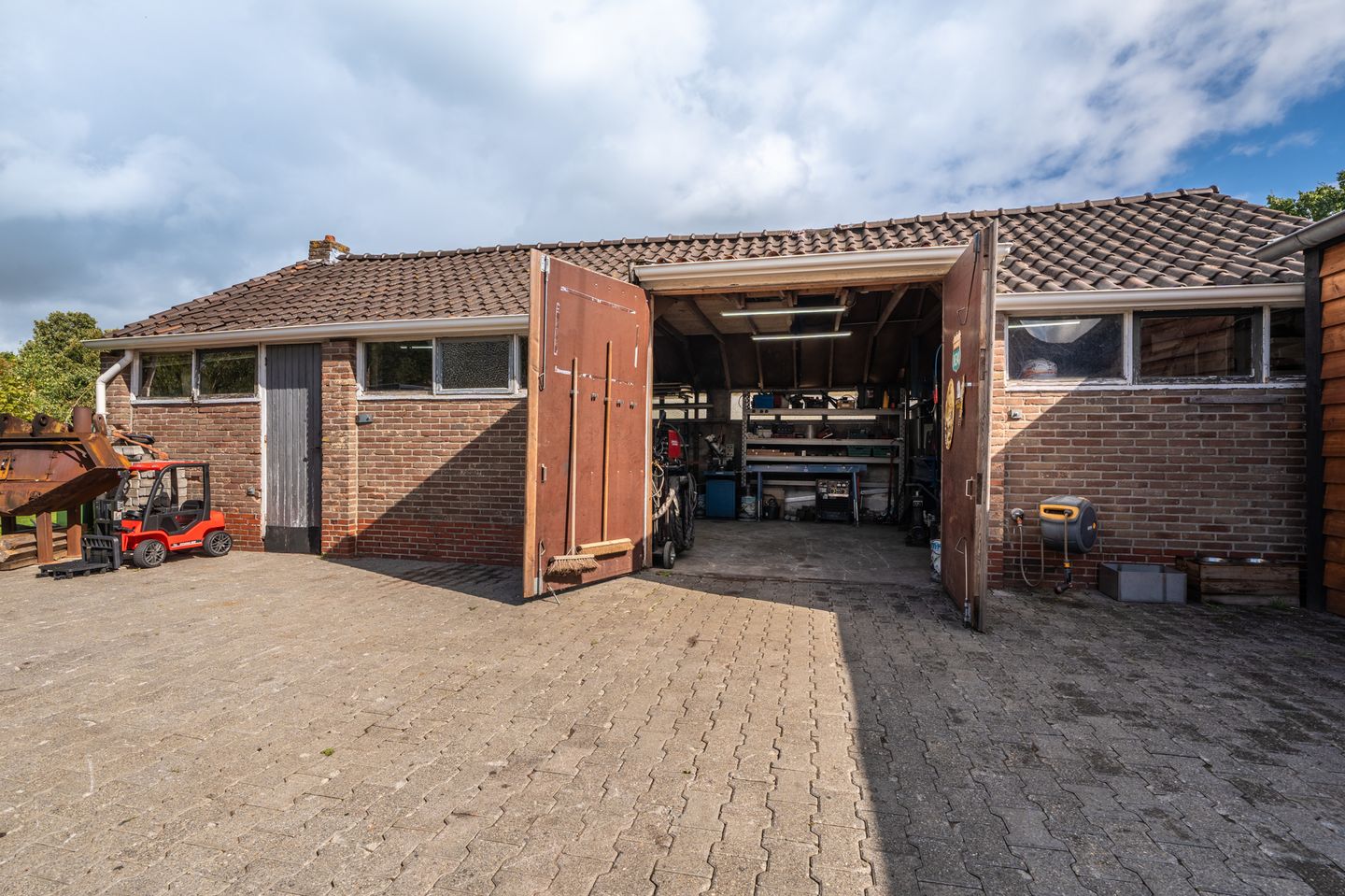 Bekijk foto 3 van Zuiderdiep 371