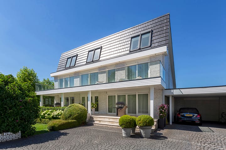 Vrijstaande woning te koop: Baambrugse Zuwe 99, Vinkeveen