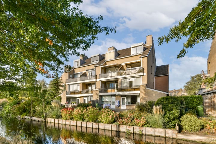 Anna van Hensbeeksingel 67