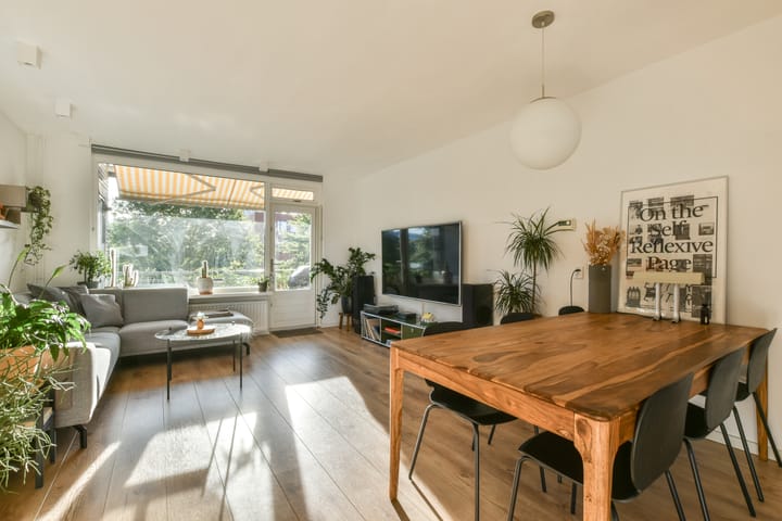 Photo 2 of Anna van Hensbeeksingel 67