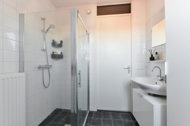 Foto 24 van Koesteeg 13-E