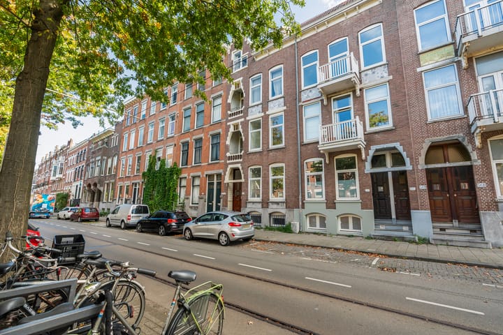 Foto 30 van Claes de Vrieselaan 52-A01