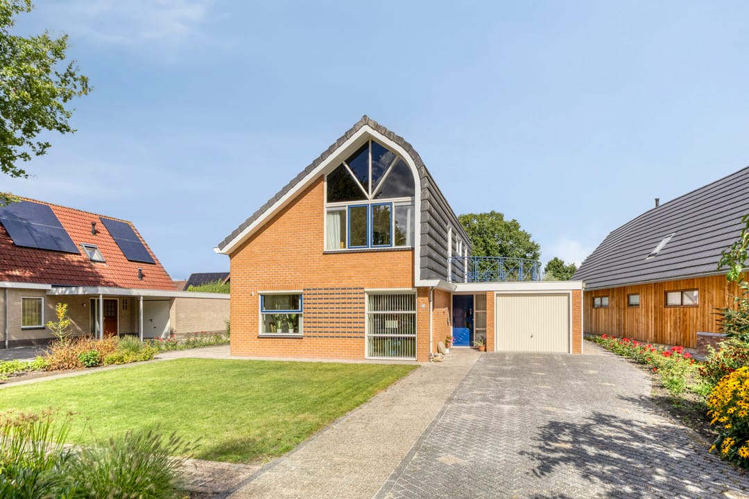 Foto 1 van Eikenhorst 2-A