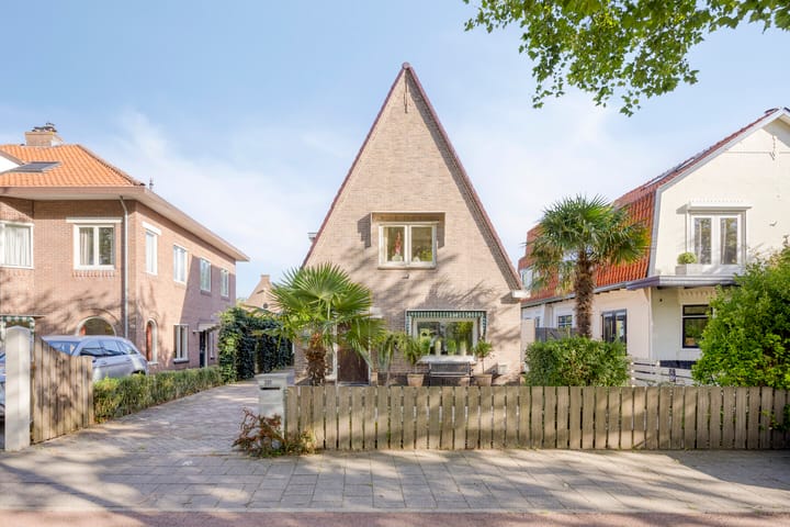 Photo 41 of Zandvoortselaan 301