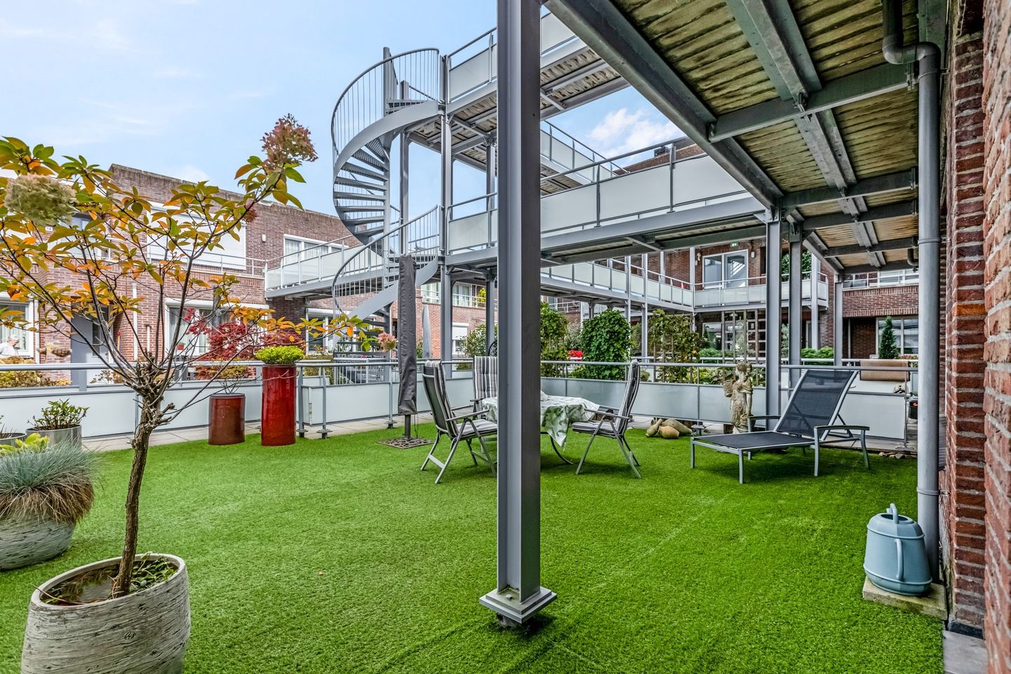 Foto 4 van De Weteringsehof 3