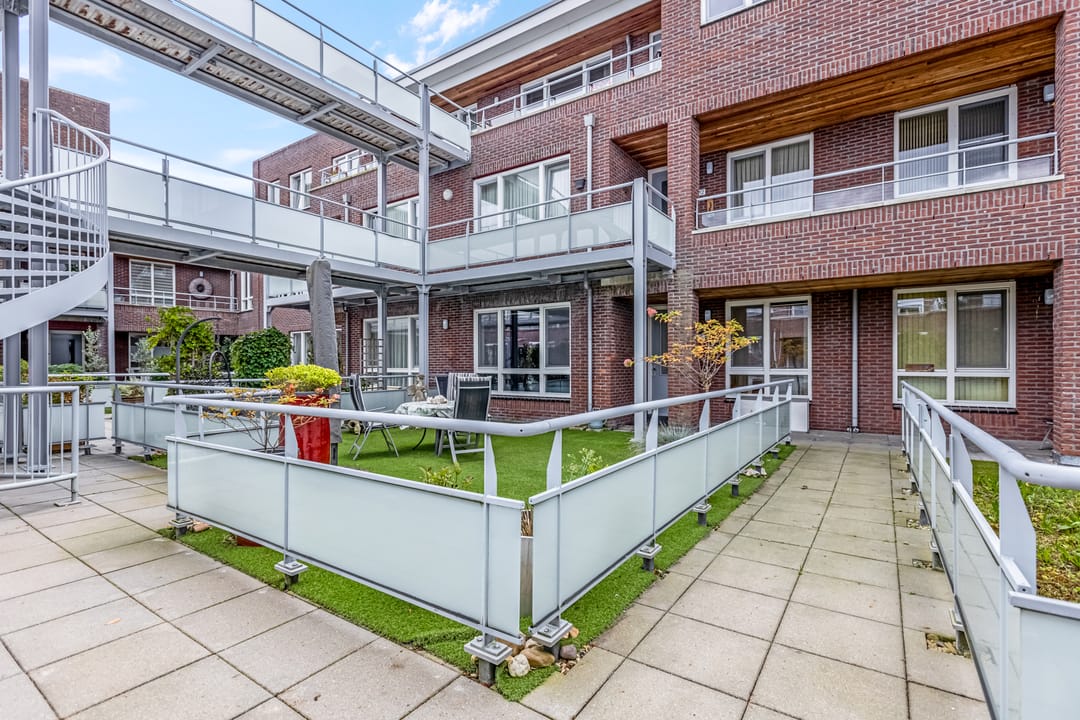 Foto 8 van De Weteringsehof 3