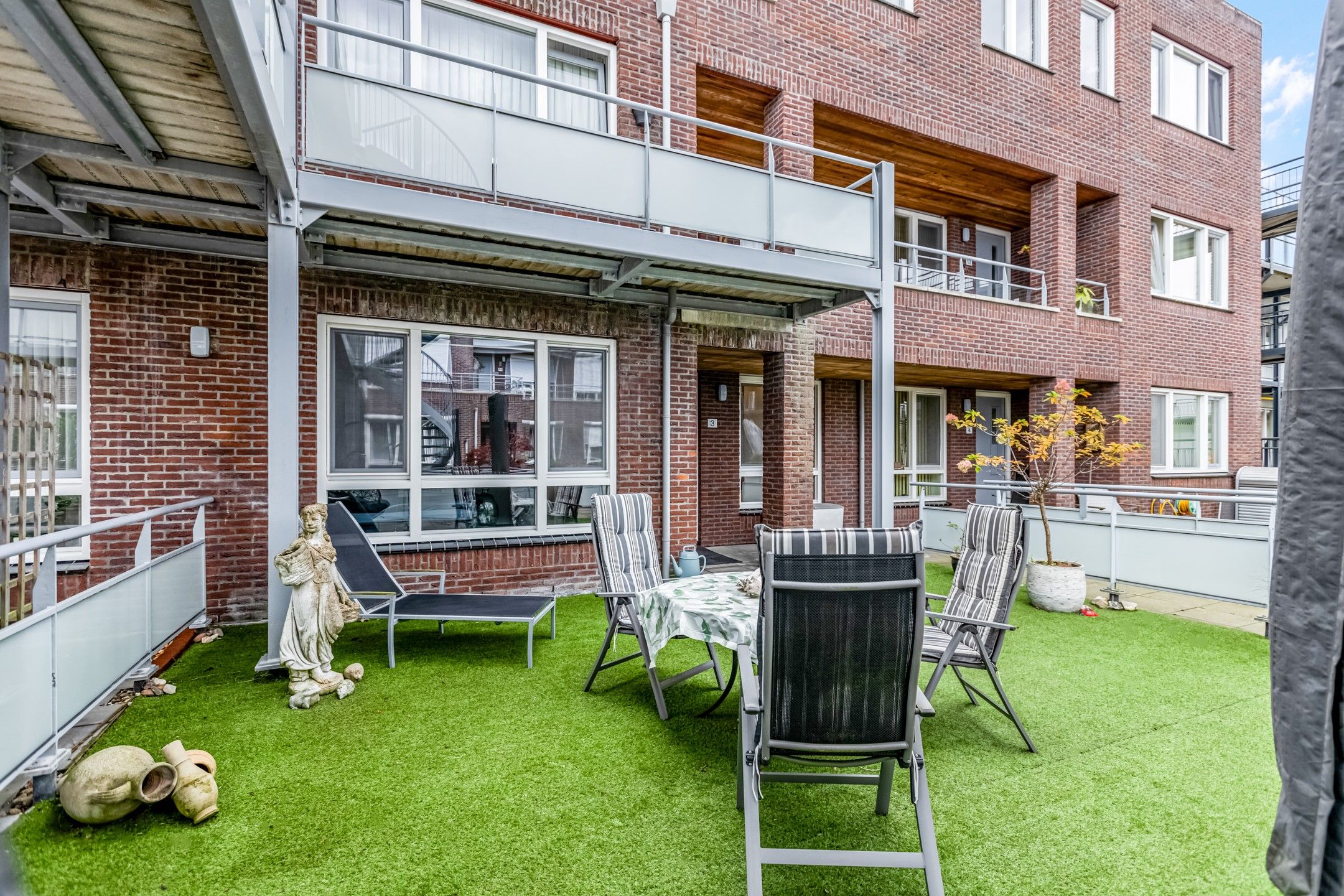 Foto 36 van De Weteringsehof 3