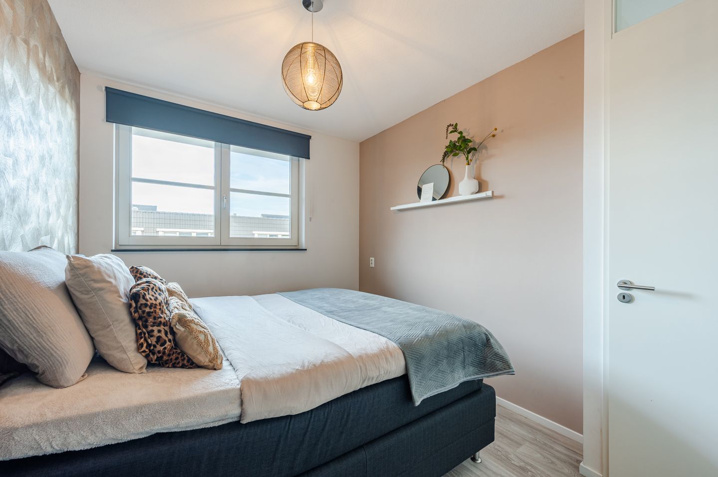 Foto 25 van Dotterbloem 14