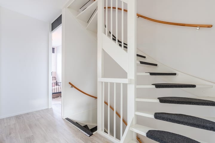 Photo 36 of Dotterbloem 14