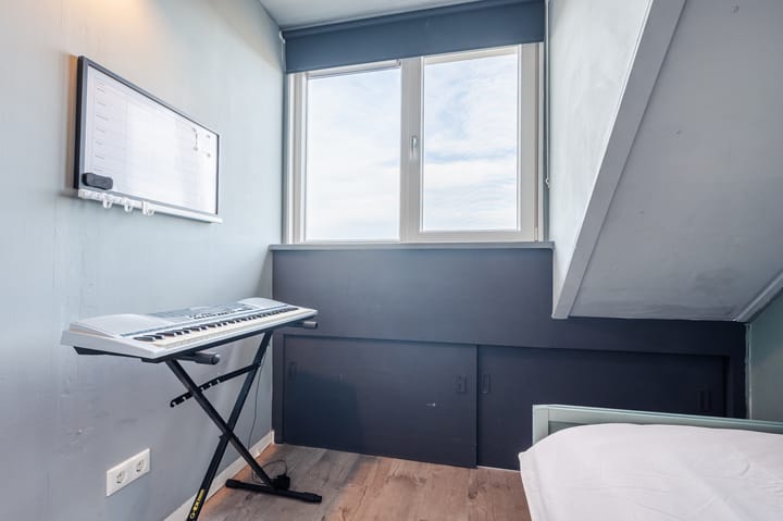 Photo 41 of Dotterbloem 14