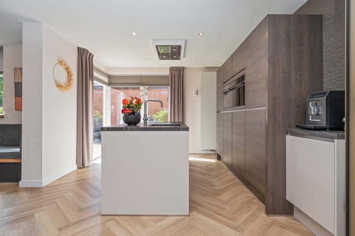 Photo 2 of Beneluxlaan 64