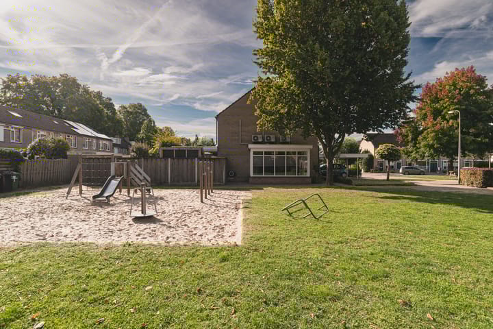 Foto 48 van Bantingstraat 40