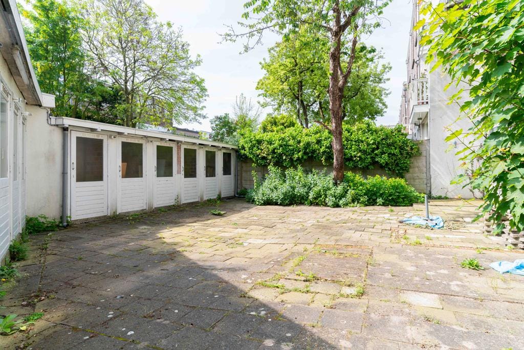 Photo 9 of Esdoornstraat 16-B