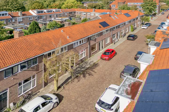 Foto 28 van Ruysdaelstraat 7