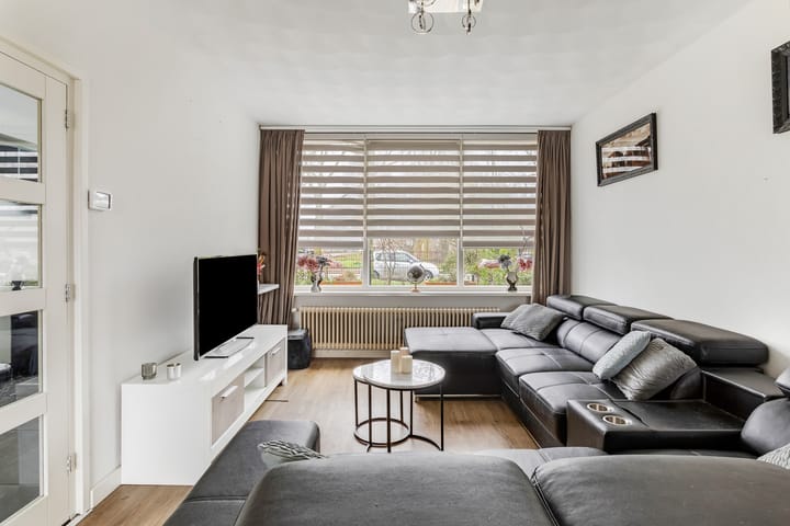 Foto 6 van Molstraat 25