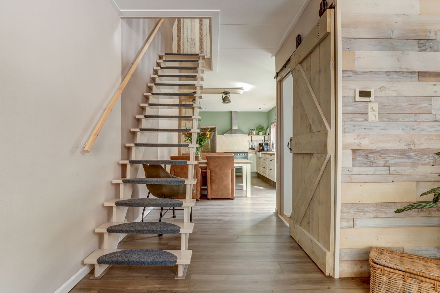 Photo 20 of Havenstraat 5