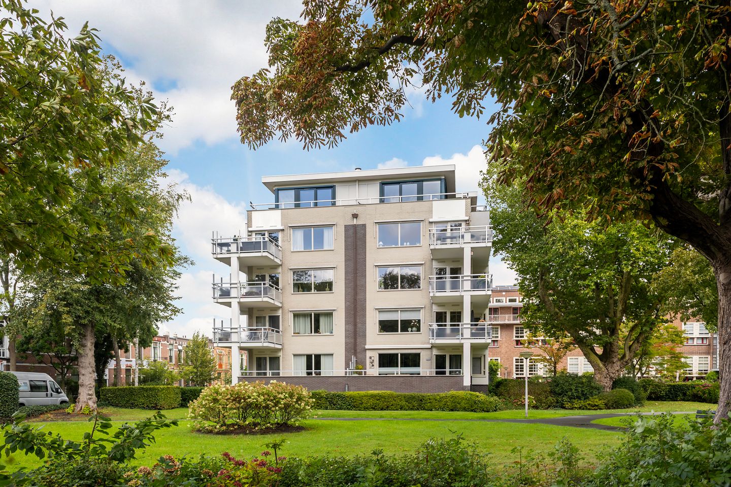 Foto 1 van Diaconessenpark 20