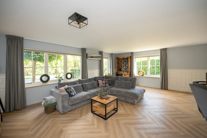 Foto 19 van Korenbeursstraat 15