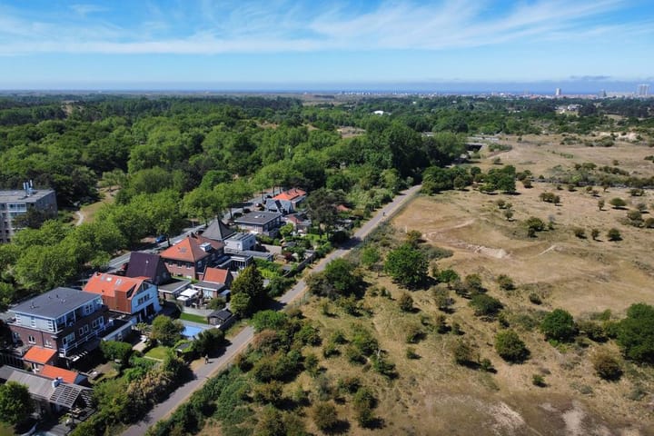 Photo 38 of Zandvoortselaan 301