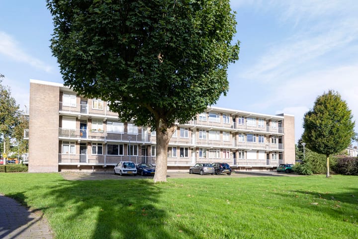 Foto 4 van Reviusstraat 30