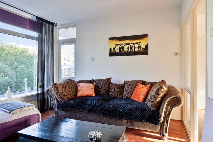 Foto 10 van Reviusstraat 30