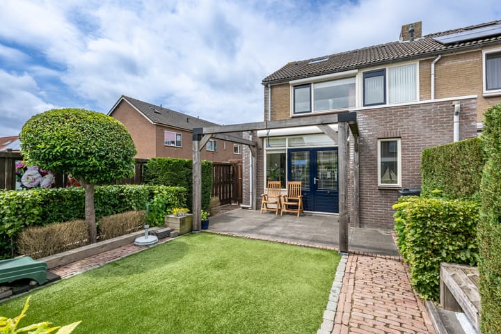 Foto 26 van Frank van Borselenstraat 4