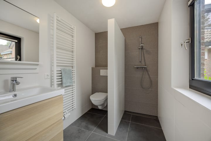 Photo 40 of De Roerdomp 43