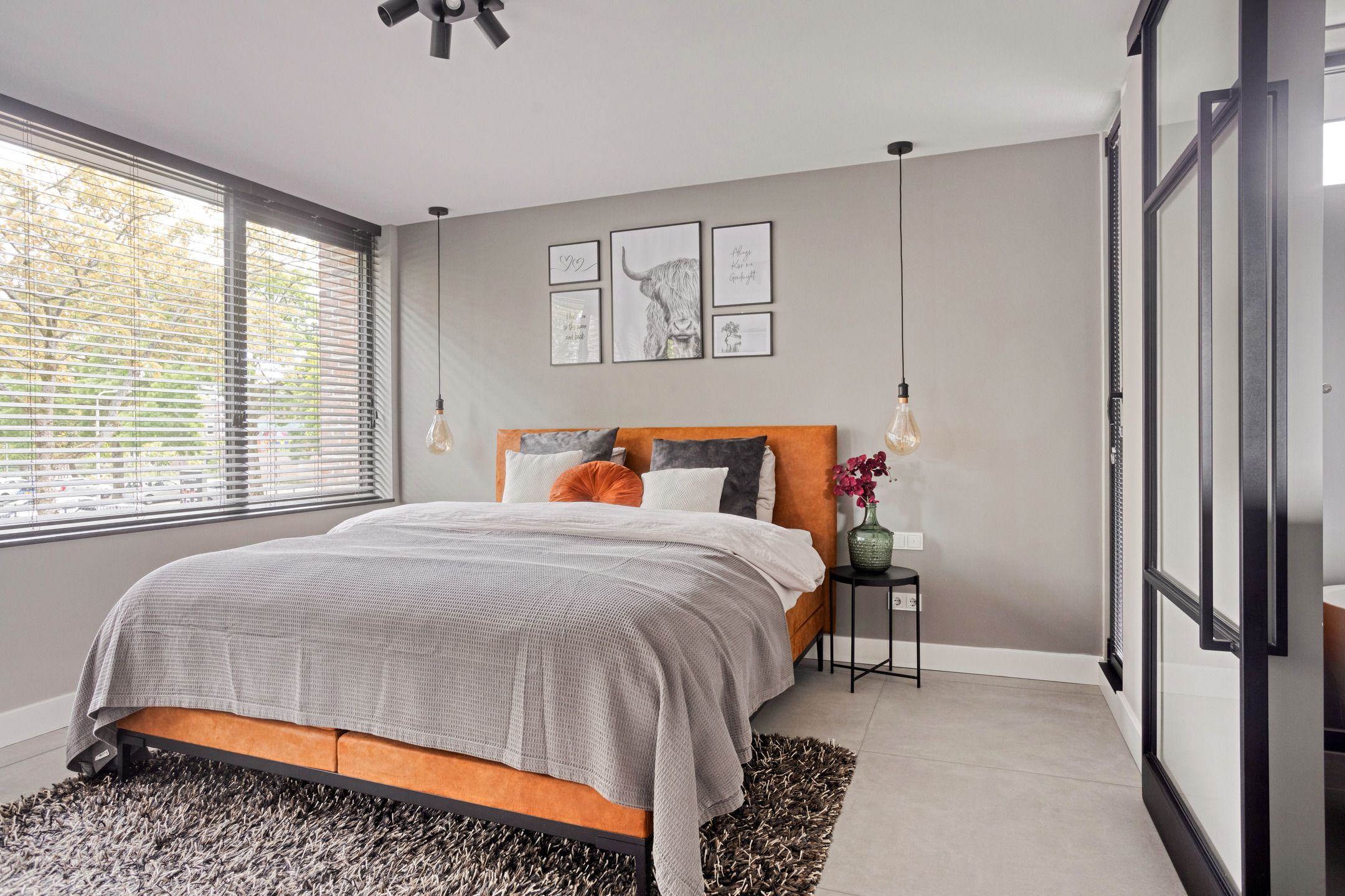 Foto 30 van Schout Crillaertstraat 3