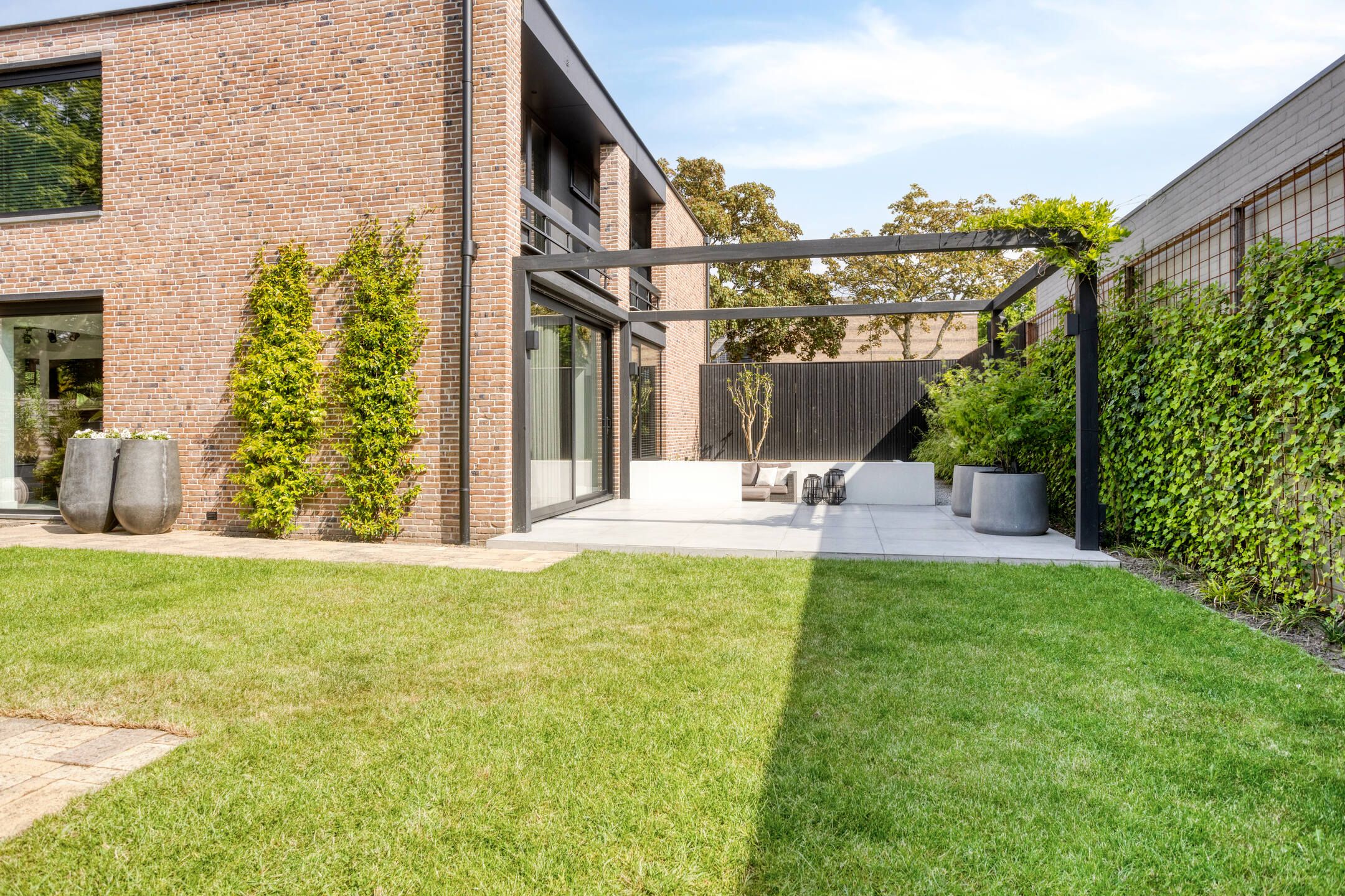 Foto 54 van Schout Crillaertstraat 3