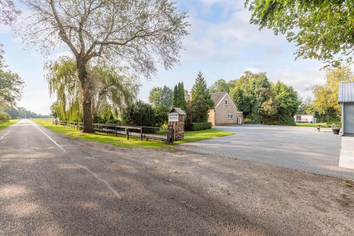 Photo 11 of Hesselingendijk 16