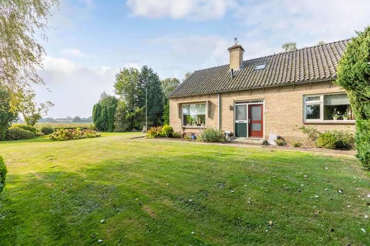 Photo 12 of Hesselingendijk 16