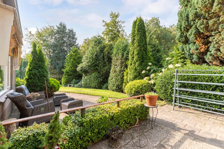 Photo 34 of Hesselingendijk 16