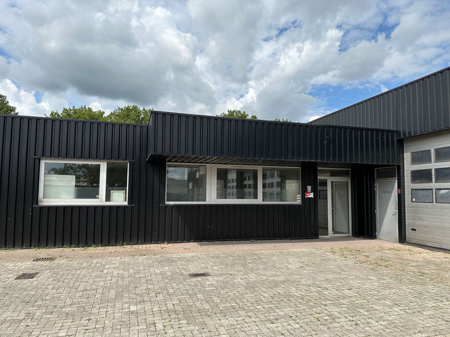 View photo 3 of Scherpdeel 20-a