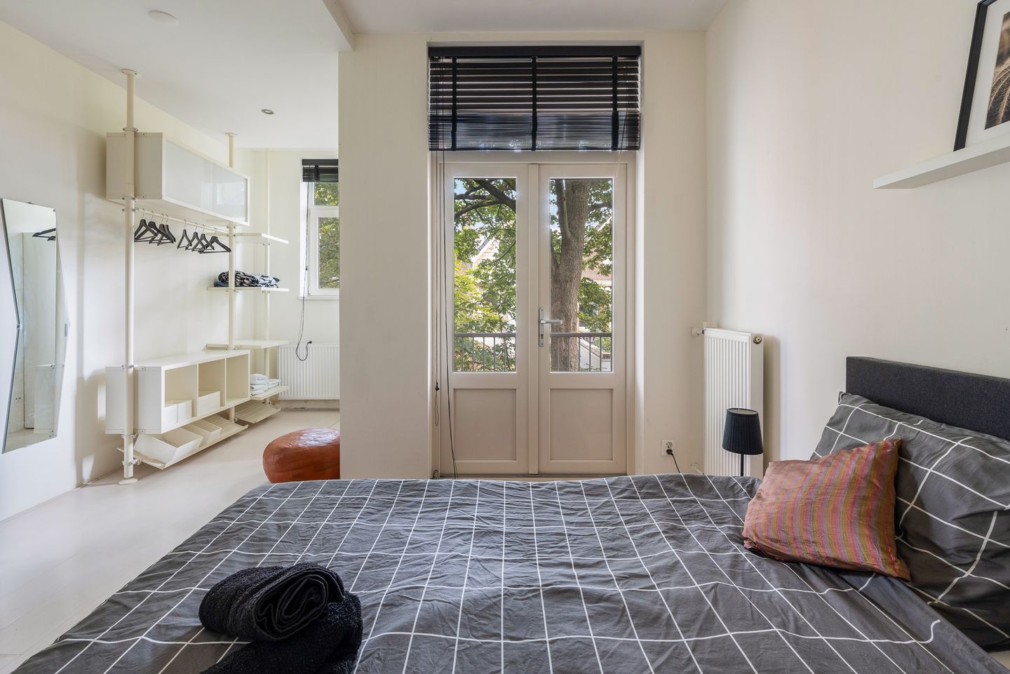 Foto 10 van Nieuwe Binnenweg 241-B01