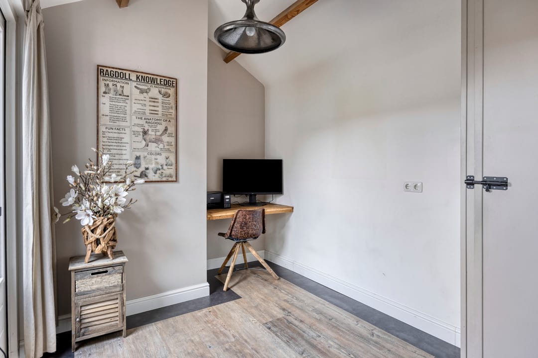 Photo 11 of Meester Bouwmanstraat 9