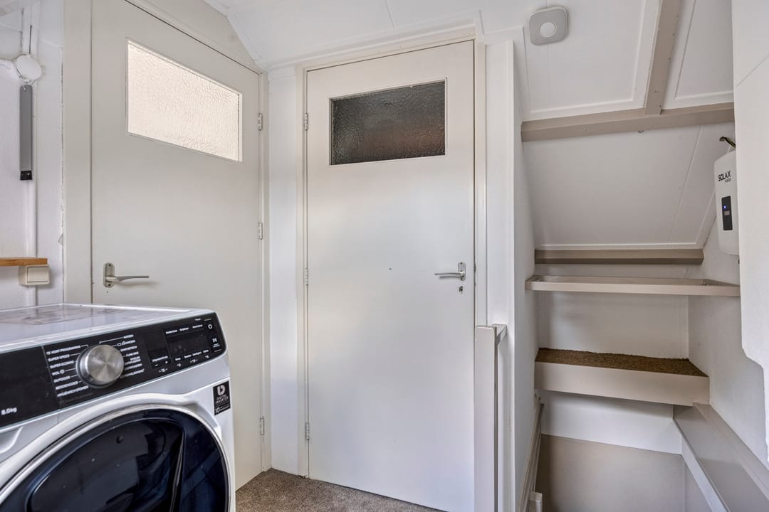 Photo 22 of Meester Bouwmanstraat 9