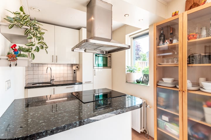 Photo 4 of Pauwenburg 102