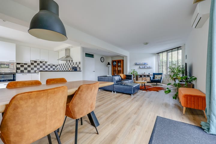 Photo 3 of Rozenwerf 26