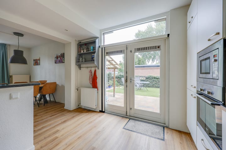 Photo 12 of Rozenwerf 26