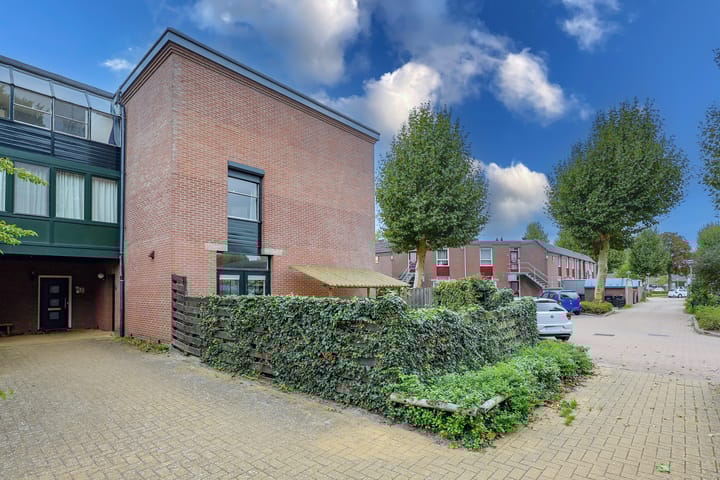 Photo 44 of Rozenwerf 26