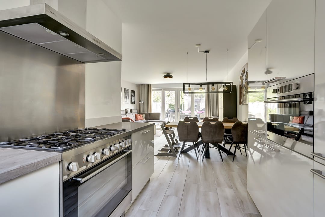 Foto 8 van van Voornestraat 14