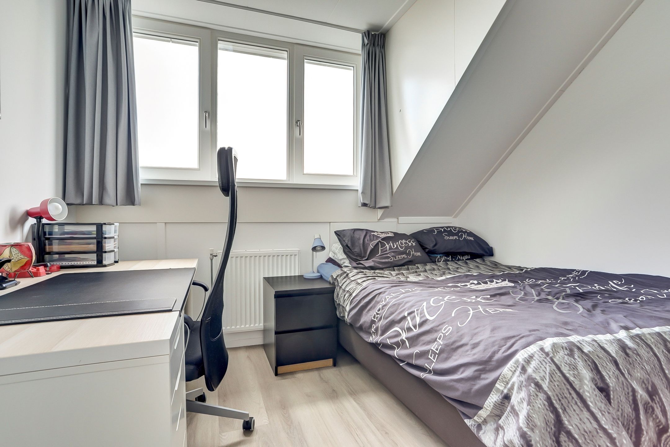 Foto 24 van van Voornestraat 14