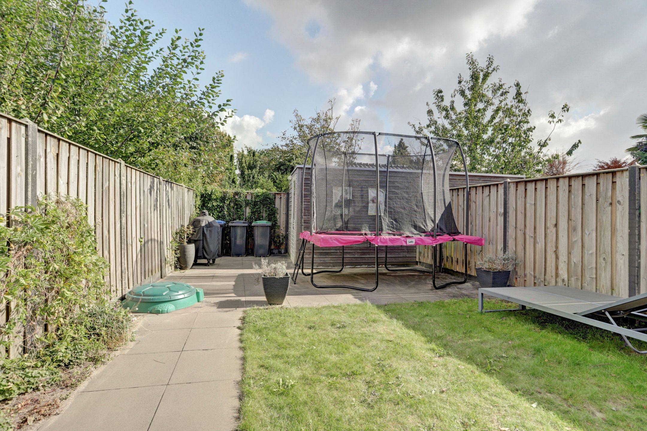 Foto 27 van van Voornestraat 14