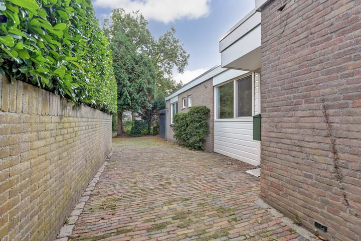 Foto 11 van Hermelijnkwartier 68