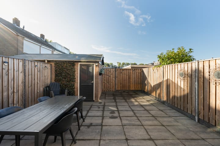 Foto 10 van Moerbeistraat 7