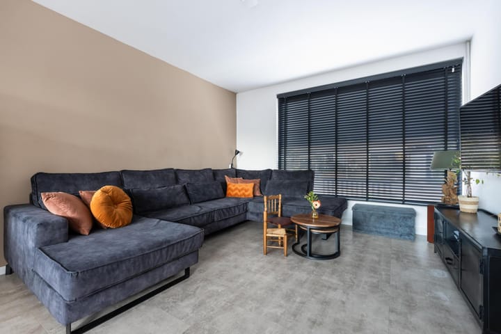 Foto 17 van Moerbeistraat 7