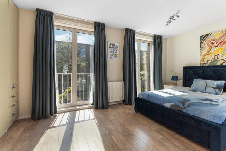 Foto 24 van Midzwaard 23