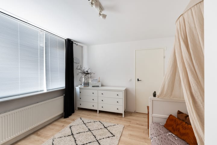 Foto 31 van Moerbeistraat 7